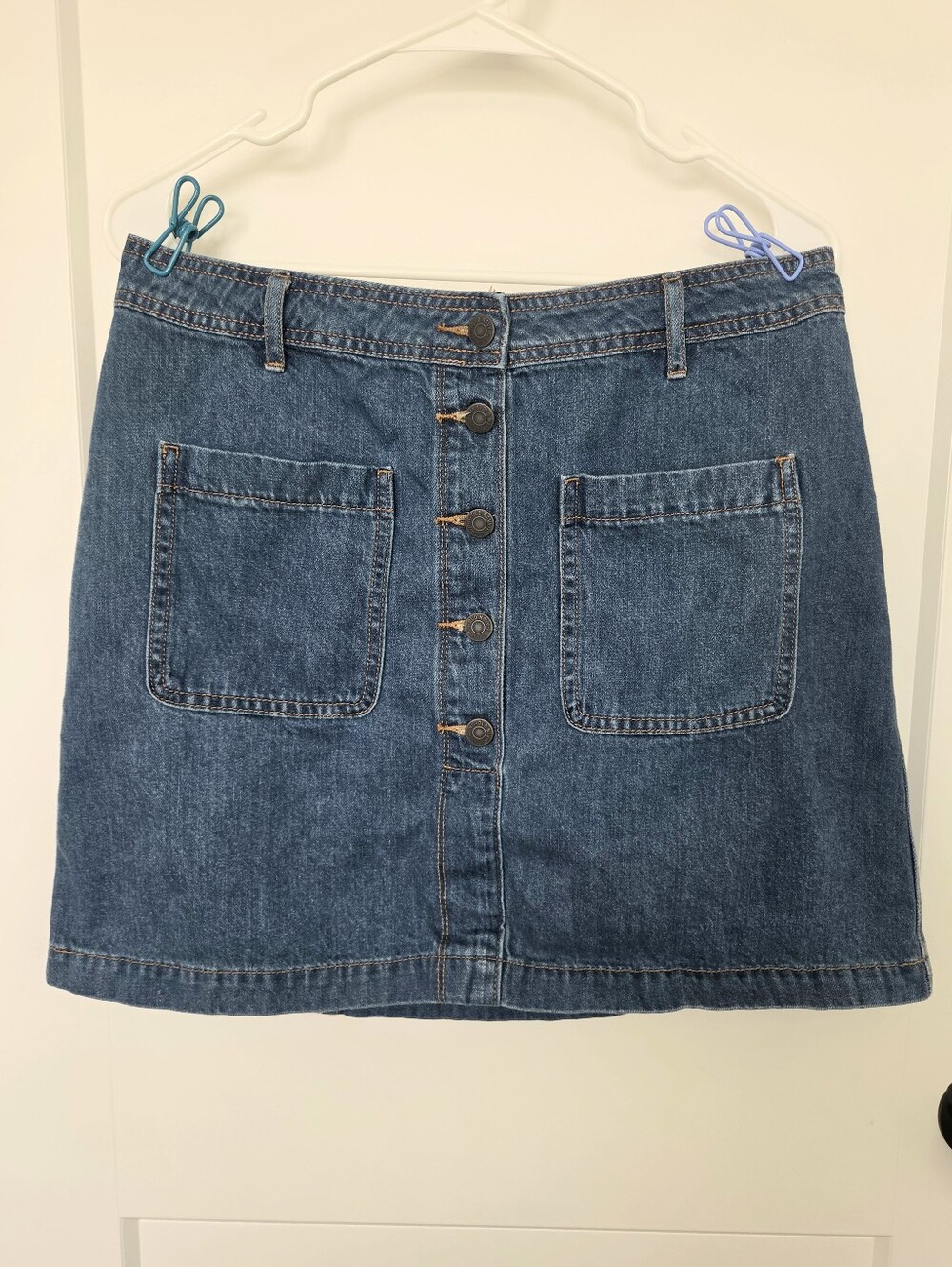 Old Navy Dark Blue Button-Front Denim Mini Skirt. Size 10. #SW